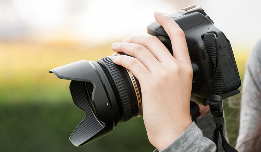 DSLR Camera