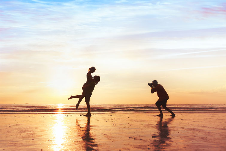 7 Tips for Shooting Event Video and Photography at the Same Time — Communication 7 Tips for Shooting Event Video and Photography at the Same Time — Communication